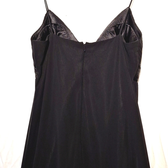 3/$20--Vintage Black Neglige, Faux Diamonds, 38C - Picture 9 of 16